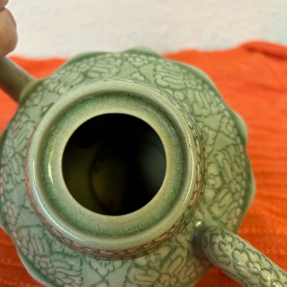 Artisan Green Ceramic Teapot - Picture 4 of 5